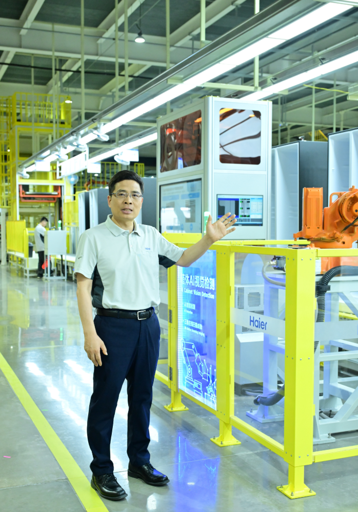 比DeepSeek还要dp比OpenAI还要open！周云杰谈AI应用→