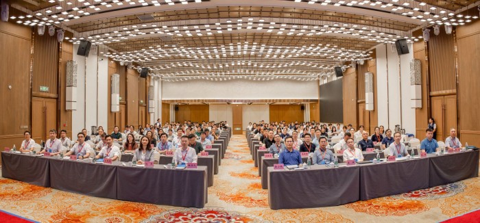 皖南医学院承办中国卫生信息与健康医疗大数据学会卫生信息学教育专委会2025年度学术会议