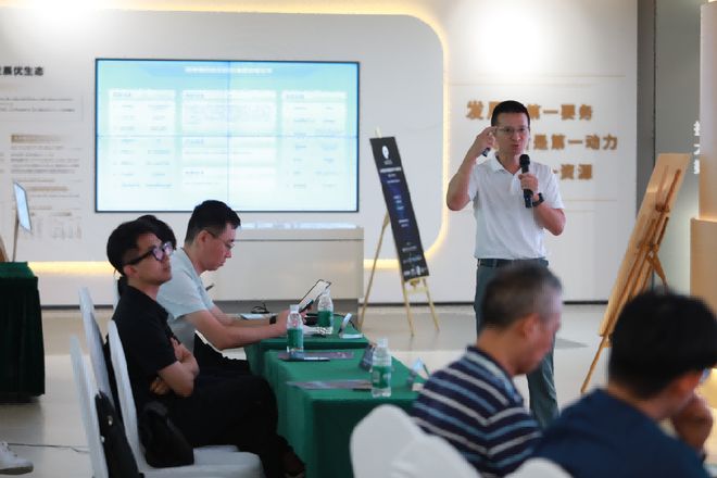 百余位顶尖专家和头部机构齐聚未来智能医疗健康国家新兴产业高峰论坛（ACES） 共议未来智能医疗科技与医工交叉创新落地(图18)